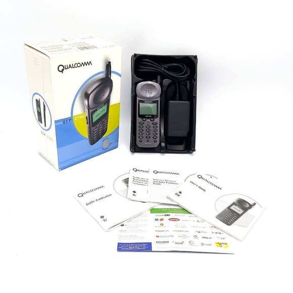 Qualcomm QCP 2760 Thin Phone Dual Band Dual Mode Handset Digital & Analog Modes - Picture 2 of 7
